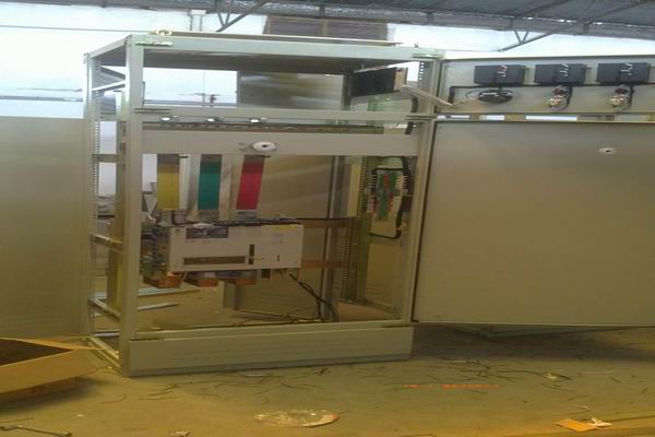 渝中控制柜-3683品牌总闸控制柜的使用原则